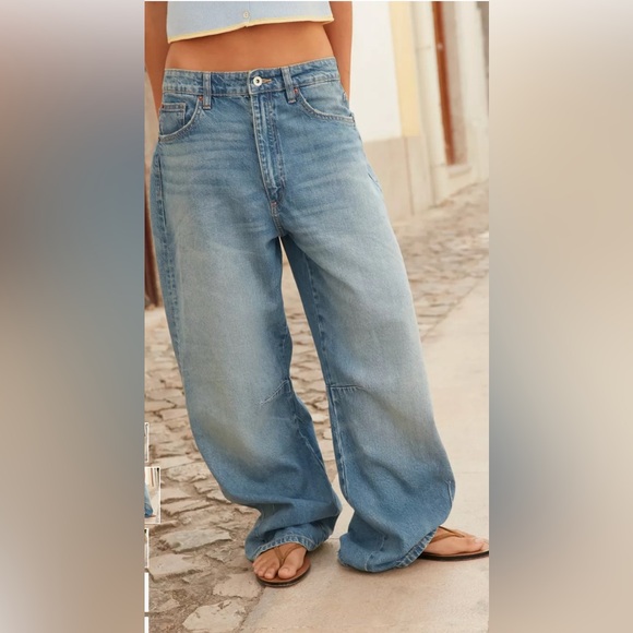 Zara TRF Women's Balloon Wide-Leg Jeans - Picture 2 of 7